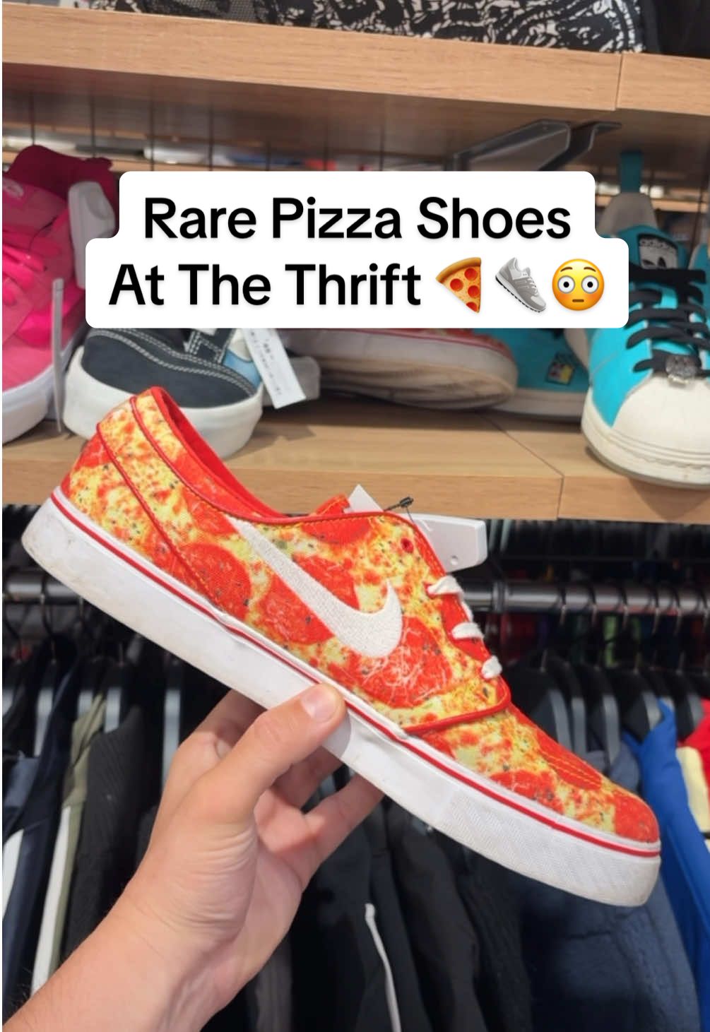 I’ve never seen these before 🍕👟😳 #sneakers #thrifting #thrift #sneakerhead #fy 