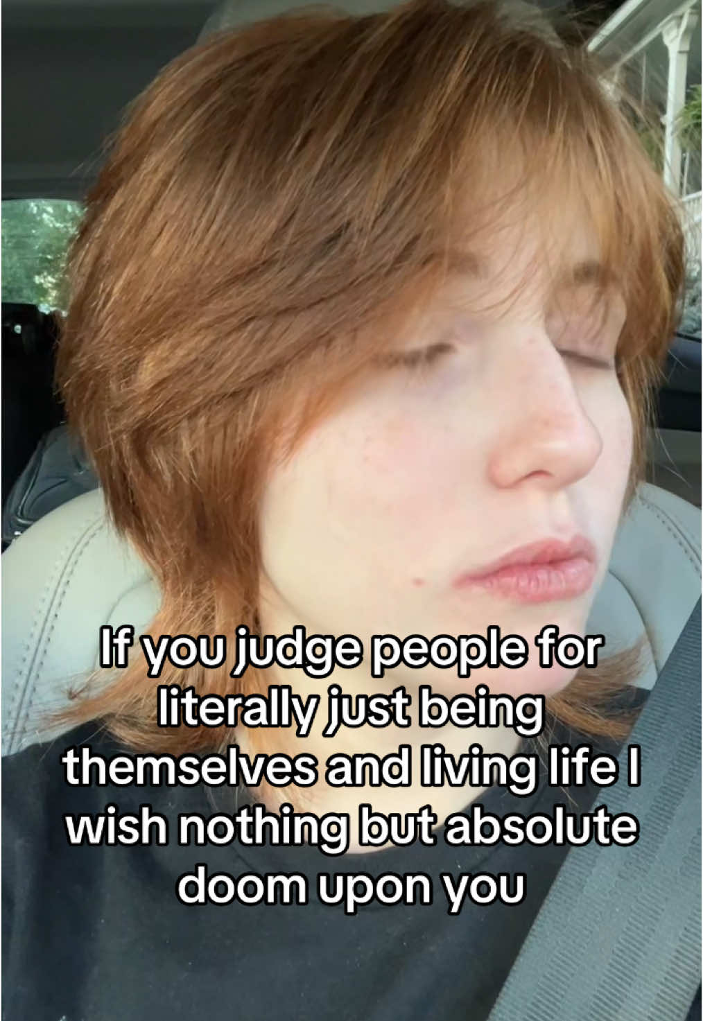 Me when I’m submerged in the aquatic ambience #fyp #real #realness #emo #alt #foryoupage 