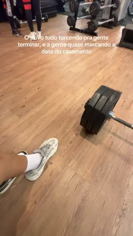 A fofoca rolando solta no vídeo  #fyyy #viraltiktok #casamento #casaltiktok #fyyp 