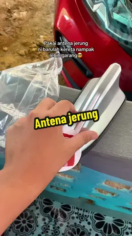 Bila pasang antena ni x perlu tebuk pun.. #antenasiriphiu #caraccessories #aksesorikereta 