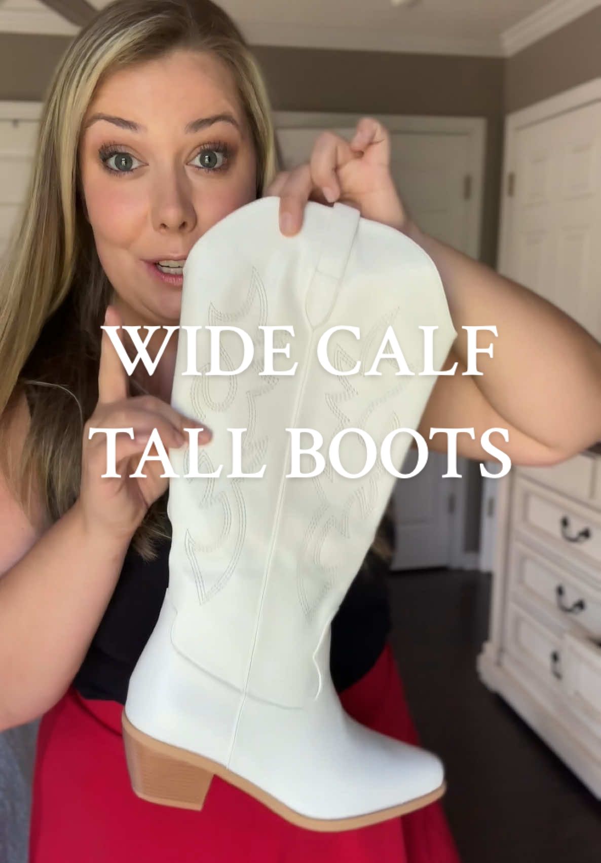 I love these wide calf tall cowboy boots 😍 these are actually wide calf #widecalfboots #westernboots #widecalfcowboyboots #cowboyboots #widecalf 