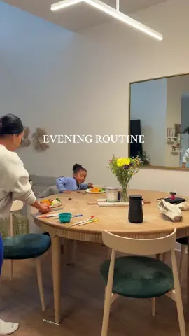 I am exhausted. Let’s do it all again tomorrow lol GOODNIGHT XOXO #singlemom #toddlermom #eveningroutine #MomsofTikTok #screenfreeplay 