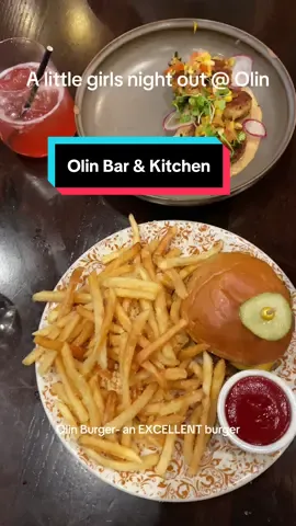 The perfect place for a girls night, happy hour, or just a damn good burger. I really enjoyed my experience at Olin. Great cocktails, and very good food (the bread is something else too!) #detroitfood 