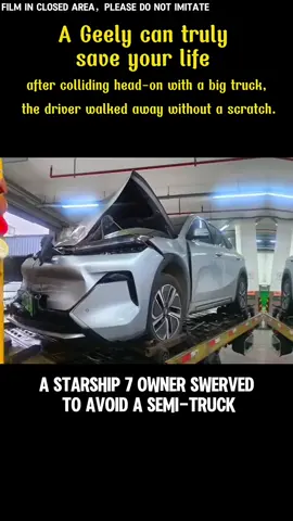 The EX5 EM-i is quite good and can handle a head-on collision with a large truck without any problems.#fyp #Geely #drop #road #crush 