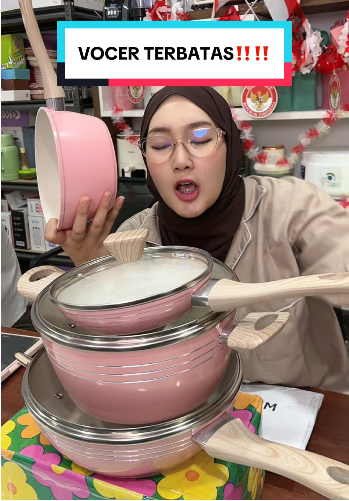 Po dikirim 30 hari set panci cantik harga segini dapet semua ini😱😱cek keranjang sekarang ‼️‼️#panci #indytiaras #murahbangett #tebusmurah #hargamurah 