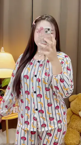 ลายน่ารักมาก ผ้านุ่มใส่สบาย🍅🍌🤎✨#ชุดนอนผู้หญิง #ชุดนอนสาวอวบ #ชุดนอนน่ารัก 