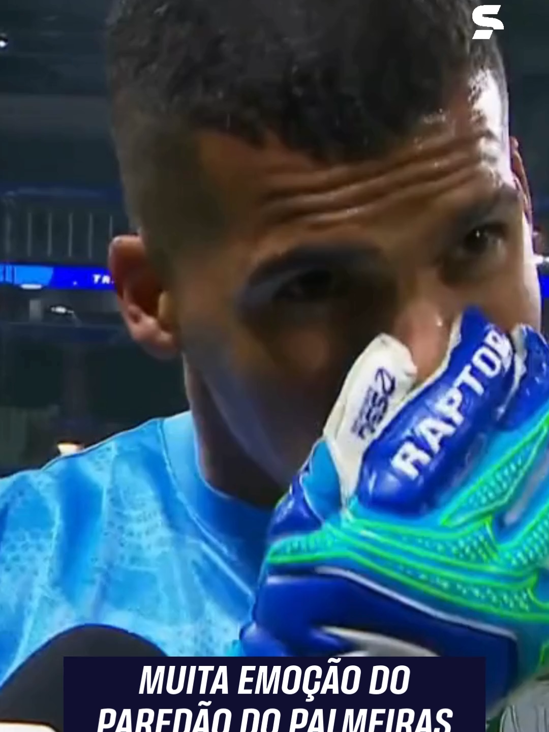 ASSIM VOCÊ ME QUEBRA, ARANHA! 🧤💚 O goleirão do Palmeiras defendeu o pênalti decisivo e garantiu o título! Emoção à flor da pele na entrevista pós-conquista. 😢🏆 *Contém legenda automática #BrasileiraoSub20NoSportv #Palmeiras #GoleiroAranha #Campeão