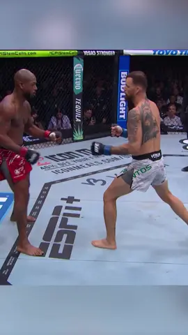 intense fight 💪🏻#viraltiktok #UFC #foryou #viral #fyp 