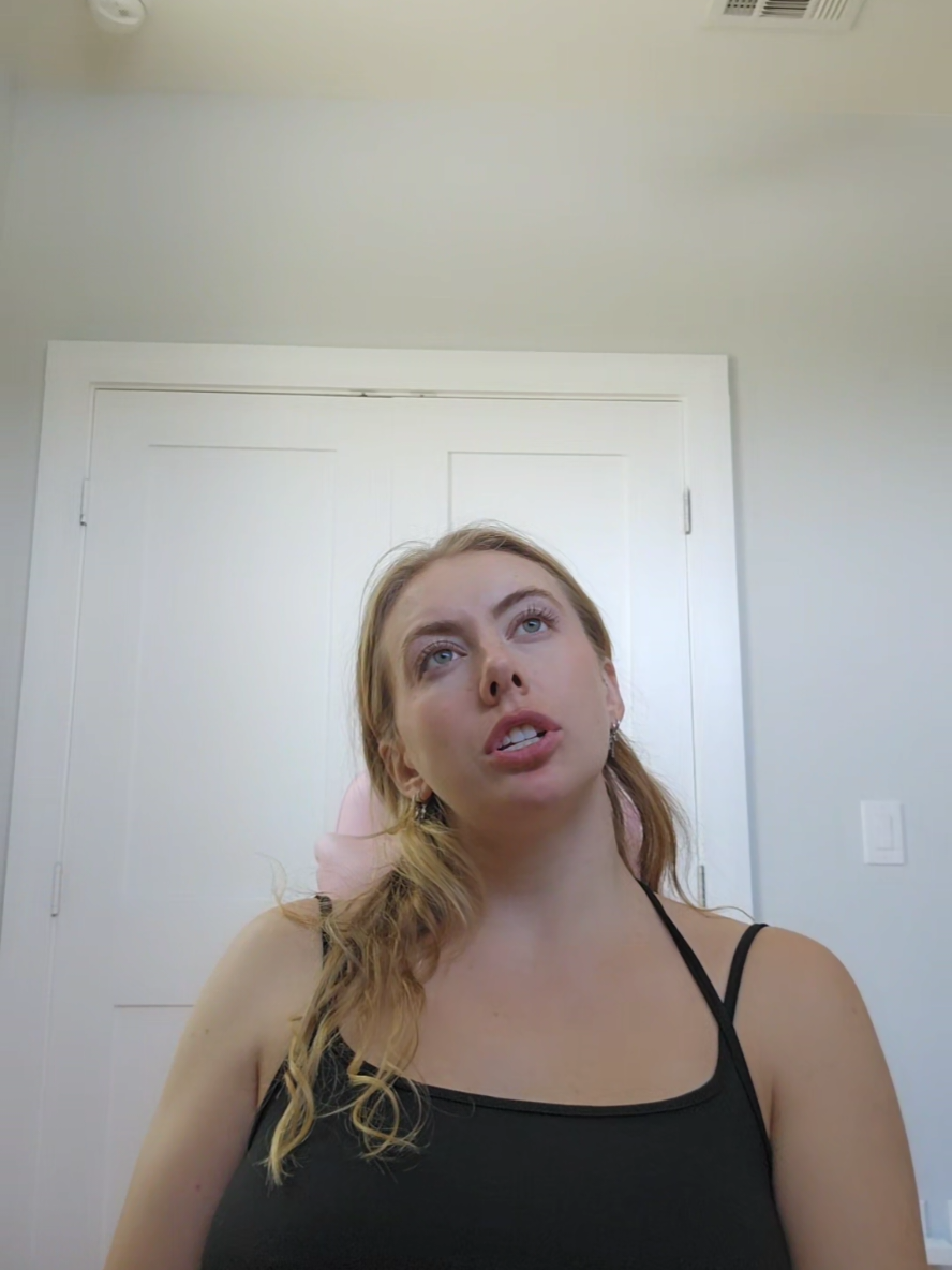 Replying to @h_dizzle23 its a mystery to me #fyp #tallwoman #tallgirl 