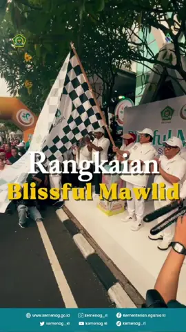 Mawlid Funwalk: Membumikan Shalawat, Merawat Jagat 💚 Dalam semangat kebersamaan, ribuan masyarakat mengikuti 