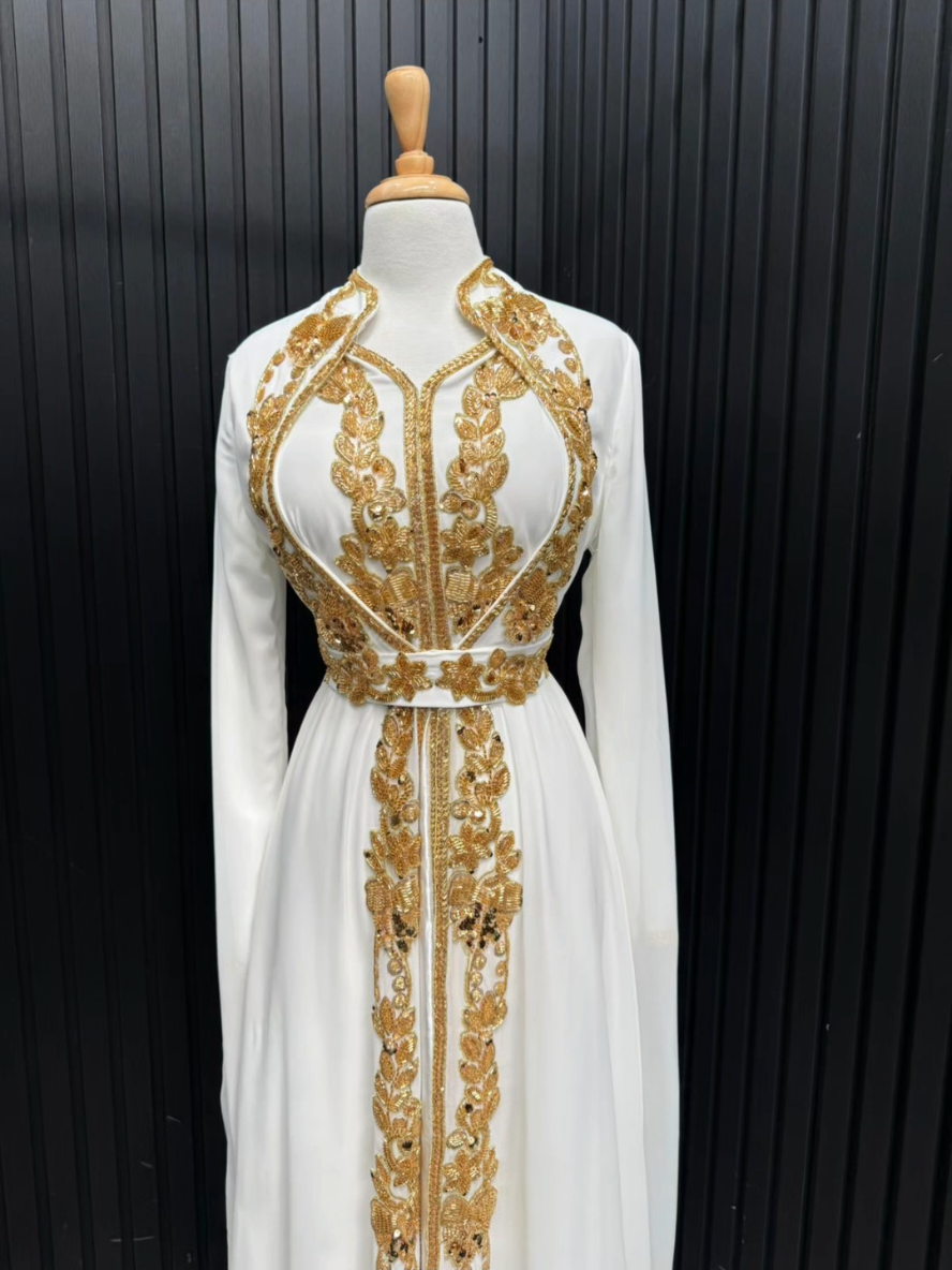 FASHION-BY-OLIVIA     📍 Unit 27/81 Cooper St, Campbellfield VIC 3061 Open Mon-Sun 10 AM - 5 PM! #fashion #fashiondesigner #luxury #melbourne #melbourne 