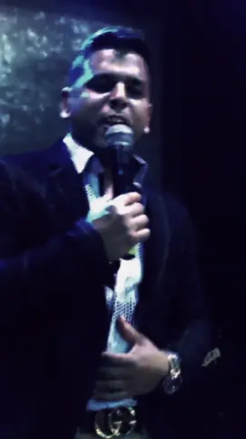 A veces creemos perderlo todo #musica #musicvideo #llueveelamor #titoelbambino #rolitas 