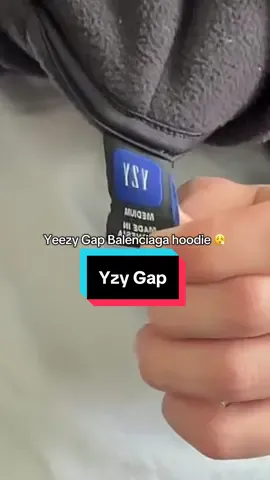 5’8 160 Size M #yeezy #gap #balenciaga #hoodie #fleece