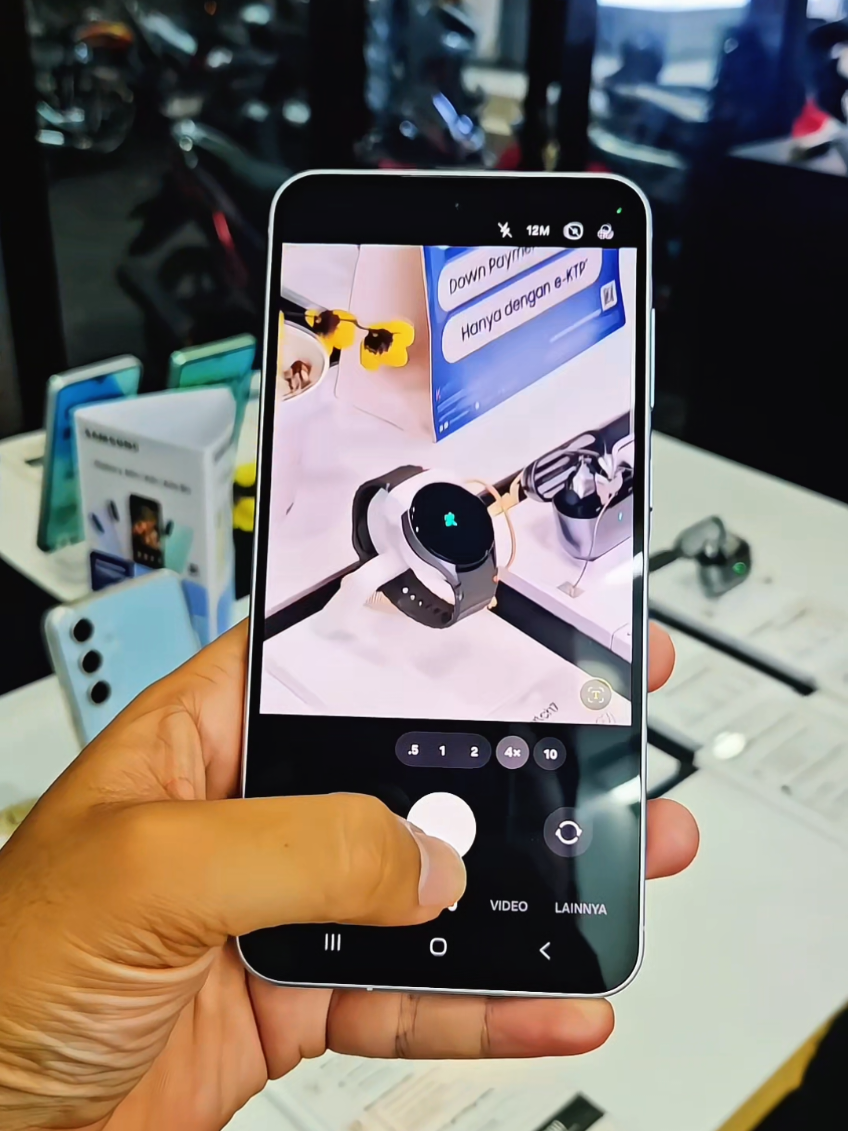 ( SAMSUNG A56 5G ) -Ram 8+256 & 12+256gb -Batrai 5000mah -Exynos 1580 -jaringan 5g -Camera 50mp  -0,5 / ultrawide On -Stabizer video On -Live Foto On -Ip67 -Stereo speaker -Fast Charge 45w -Suport Nfc -Refresh rate 120hz -Layar 6,7