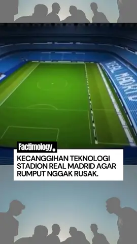 Pantes cuannya banyak bisa alokasikan stadion ke berbagai acara dan bidang olahraga lain tanpa bikin rumput jadi rusak. • • Follow @factimology dan temukan informasi unik dan menarik dari seluruh dunia. • Sumber: insidehistory • • #factimology #realmadrid #repost 