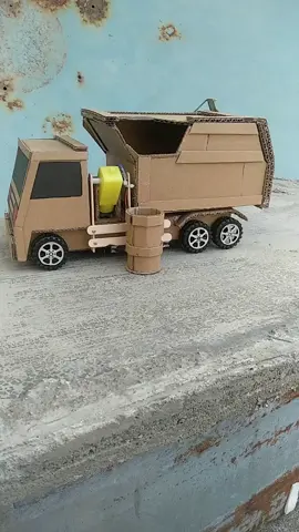 Realistic Garbage Truck Built with Cardboard@TikTok LIVE Creator @TikTok #tiktokviralvideo #tiktokviral #repost #saport #full 