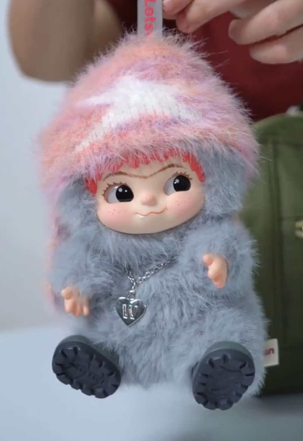 🎀 Open the magic, feel the joy 💕 Wakuku makes every moment brighter 🌟🧸 #wakuku #wakukuindonesia #blindbox #fyp #toys 