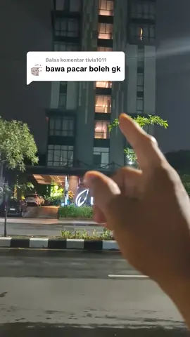 Membalas @tivia1011 Klik tag lokasi untuk pesan hotel murah los gak rewel life styles hotel. dapatkan harga termurah dengan cara booking sekarang.  #hotelsurabaya #hotelsurabayamurah #hotelsurabayapusat  #lifestyleshotelsurabaya 