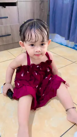 Mandi yang kesiangan caitlyn