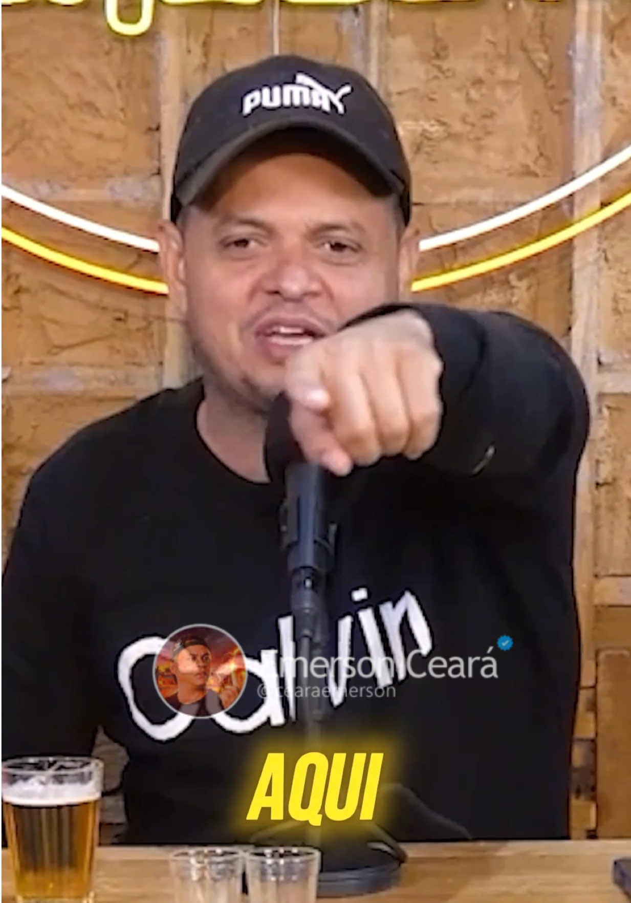 M. Jhonson sofreu também 😧 #humor #comedia #podcast #magia 