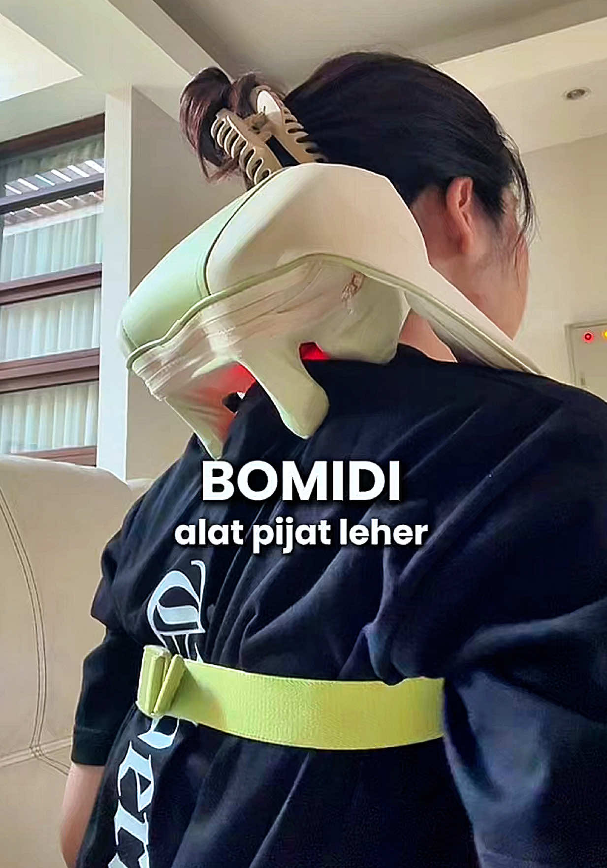 dari semua yang kucoba, ini paling kerasa kaya dipijet tangan manusia! tekanannya kuat ga ngambang☺️ yuu daripada mahal ke spa, mending beli sekali bisa dipakai seumur hidup✨ bisa buat hadiah juga🙌🏻 gercep checkout disini mumpung diskon! #alatpijat #alatpijatleher #pijatleher #bomidi #pijatleher #massage #pijatelektrik 