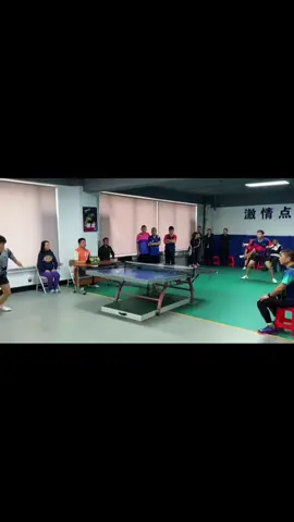 Adu mekanik dua spinner sampe meja roboh . . . . #tabletennis #pingpong #tenismeja #tenismejamania 