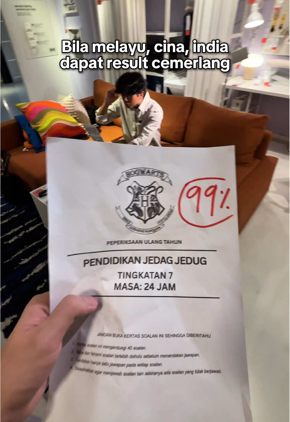 tolong tulis caption