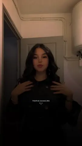 حطي رأسك علي صدري🥺#تصميم_فيديوهات🎶🎤🎬 #راي_جزائري #جزائري #ليبيا #مغربي 