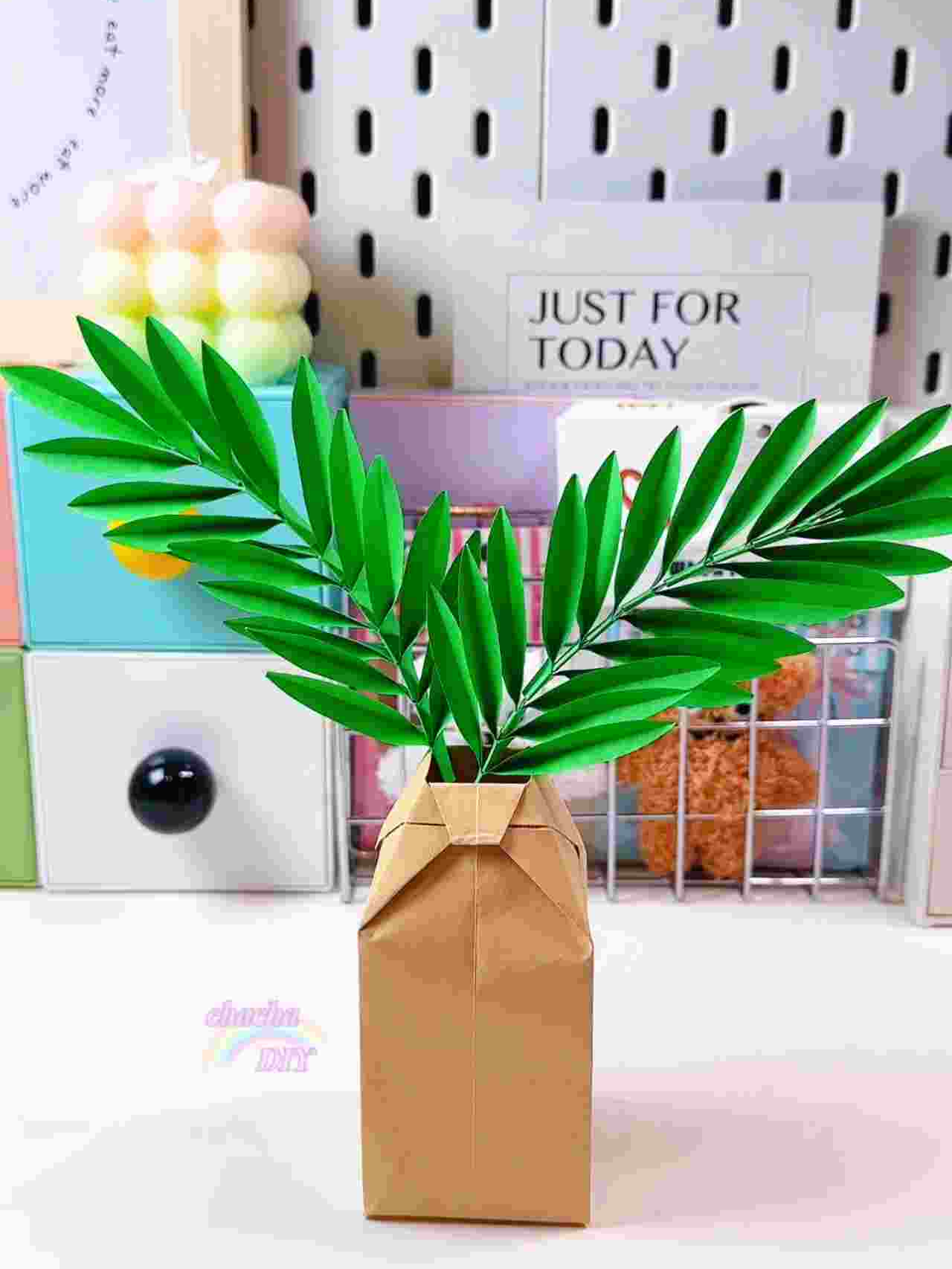 Simulation of green leaves handmade DIY #DIY #art #Handmade #paperdiy
