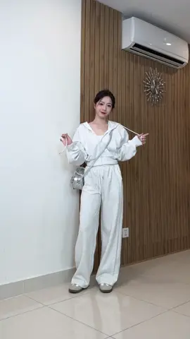 Mặc gì thoải mái vẫn xinh #viral #henioimacgi #review #miho #OOTD 