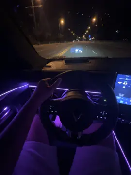 Mình cùng nhau đi qua những ngày mưa 😅. HUD phiên bản 1.5 hơi sáng nền ae , ae có cách nào chỉnh ko ạ #vf7 #xediendo #xuhuong #viral 