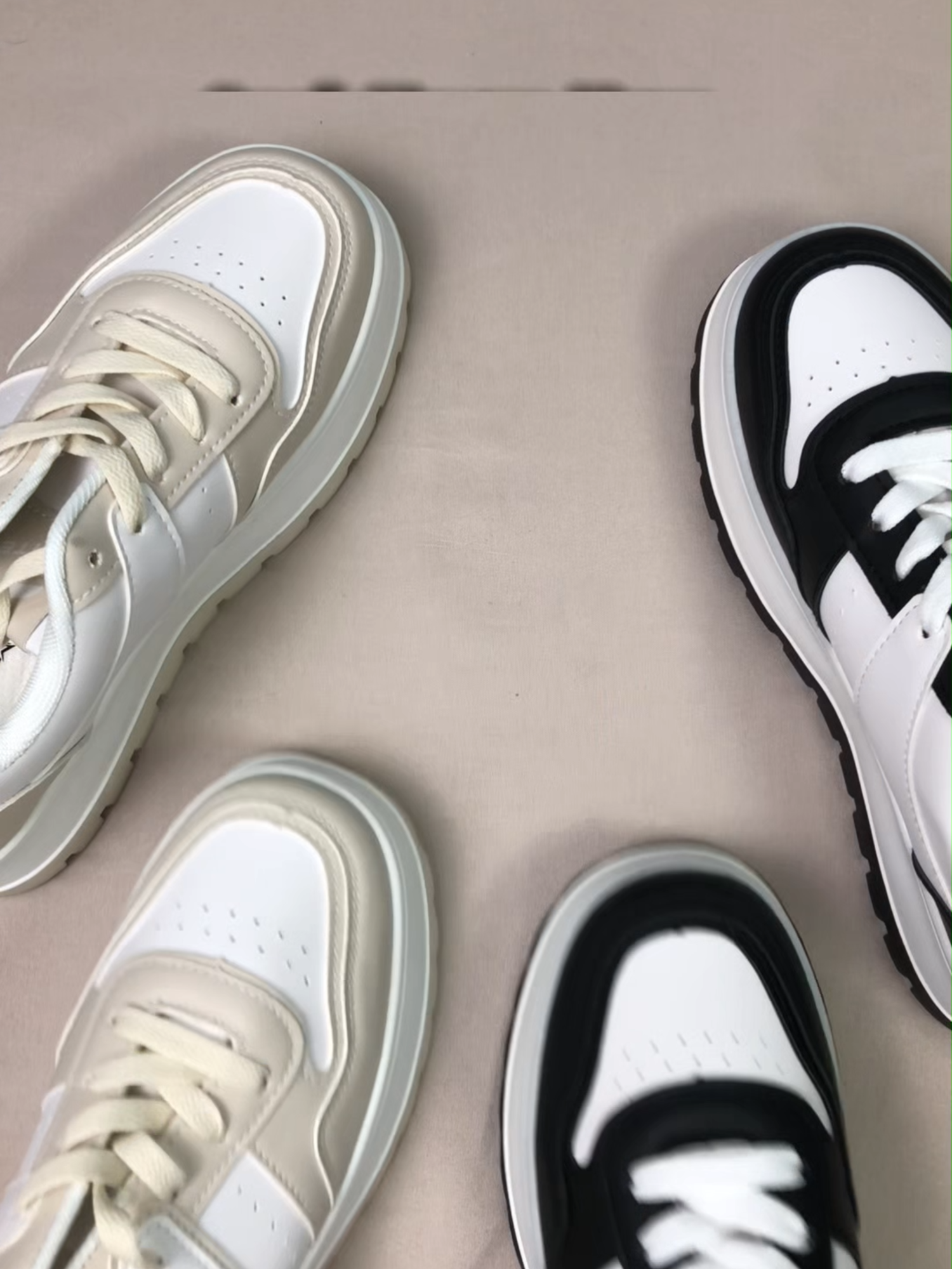 Nak nampak tinggi & trendy tanpa sakit kaki? XES platform sneakers la jawapannya 💁‍♀️ #xesshoes #kasutxes #shoesforeverymoment #fyp #OOTD #kasutwanita #sneakers #ringan #stylish #kasut #racuntiktok #GRWM #jomlocal #jomlokal #brandlokal