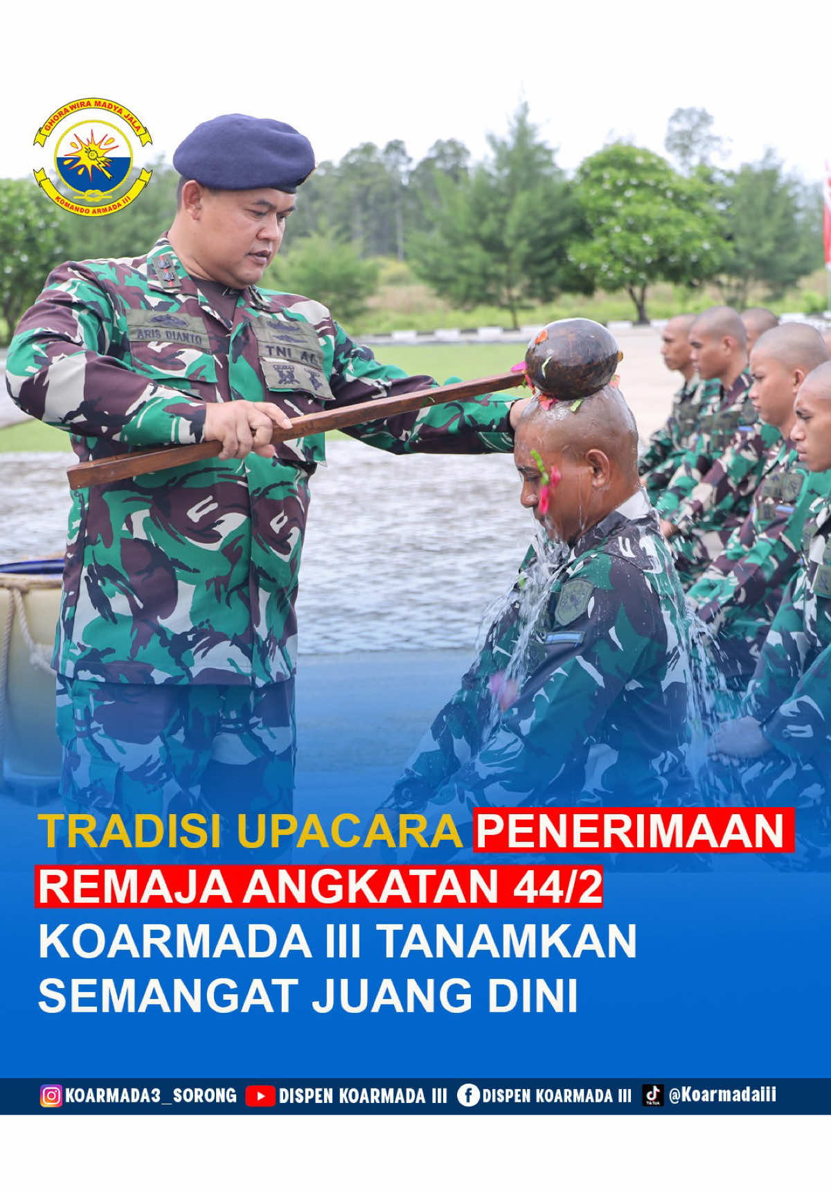 Tradisi Upacara Penerimaan Tamtama Remaja Angkatan 44/2, Koarmada III Tanamkan Semangat Juang Sejak Dini Sorong, 27 Agustus 2025 - Komando Armada III menggelar Tradisi Upacara Penerimaan Tamtama Remaja Angkatan 44 Gelombang 2 di Lapangan Mako Koarmada III, Katapop, Sorong. Sebanyak 34 Tamtama Remaja resmi diterima sebagai bagian dari keluarga besar Koarmada III, terdiri dari 3 personel pendirat dan 31 personel penugasan di KRI wilayah Armada III. Upacara ini dipimpin oleh Dandenma Koarmada III, Letkol Laut (P) Aris Dianto, M.Han., CTMP., dan disambut langsung oleh Kadisminpers Koarmada III selaku penanggung jawab penerimaan prajurit baru. Tradisi penerimaan ini tidak sekadar seremoni, melainkan momentum penting untuk menanamkan disiplin, loyalitas, semangat juang, dan jiwa korsa sejak dini. Dalam amanatnya, Dandenma menegaskan bahwa para Tamtama Remaja kini memulai langkah awal dalam perjalanan panjang sebagai prajurit penjaga kedaulatan laut Nusantara. Mental dan fisik yang tangguh, karakter militan, profesional, dan bermoral tinggi menjadi bekal utama dalam setiap penugasan. Upacara ditutup dengan pekikan yel-yel penuh semangat dari para Tamtama Remaja Angkatan 44/2, mencerminkan tekad kuat untuk siap mengabdi dan memberikan yang terbaik demi kejayaan TNI Angkatan Laut. ⚓️ “Ghora Wira Madya Jala!” #tni #tni_indonesia_update #puspentni #tni_angkatan_laut #tnial #kasal #koarmada3 #tnilovers #info_angkatanlaut