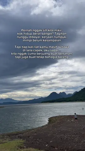 Bahagia terus ya ☺️ #quotes #fyp #capcut #katakata #rumahtangga 