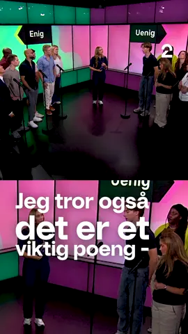 Råd om folk avbryter er legit å bare fortsette å snakke 💀💀💀 #tv2versus @TV2.no #tiktoknorge #politikk #fordeg #norge 
