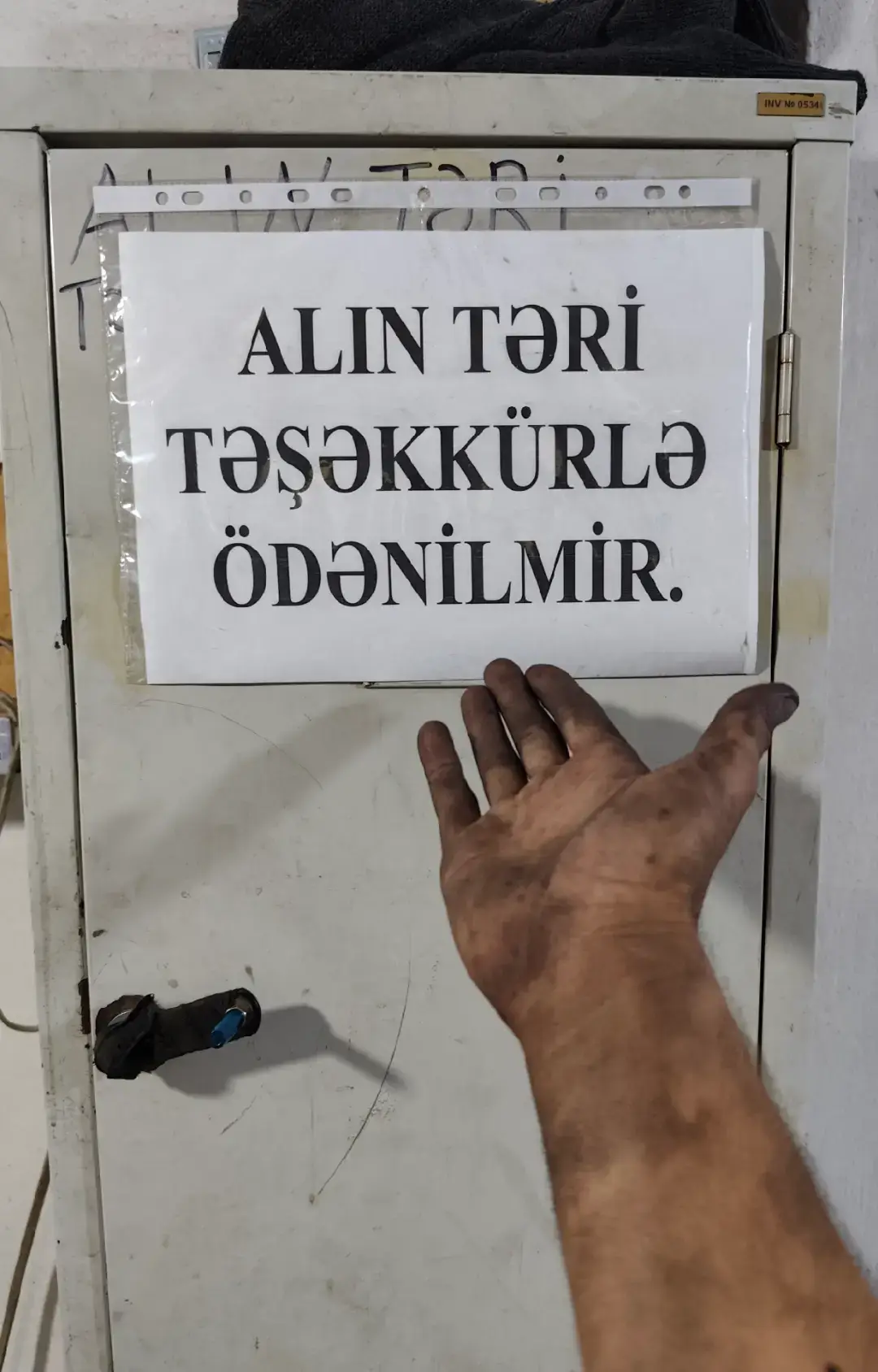 Her kese teşekur edirem