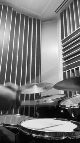 คงจะดีหากฉันหายไป #aylas #drumcover 