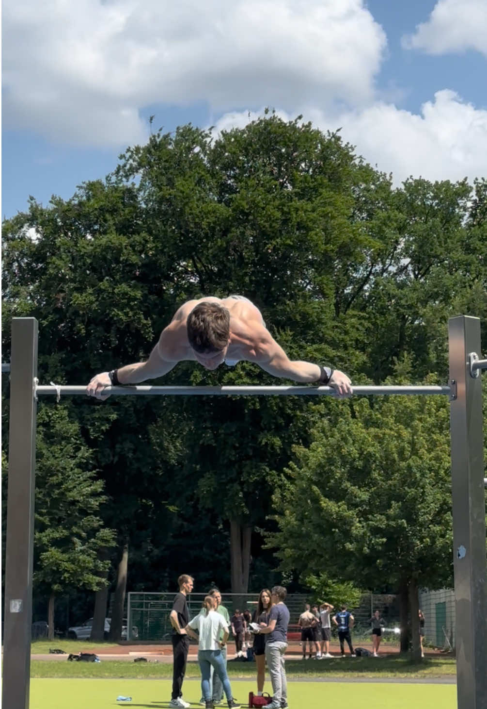 Freestyle calisthenics flows 🌪️ #calisthenics #workout #streetworkout #training 