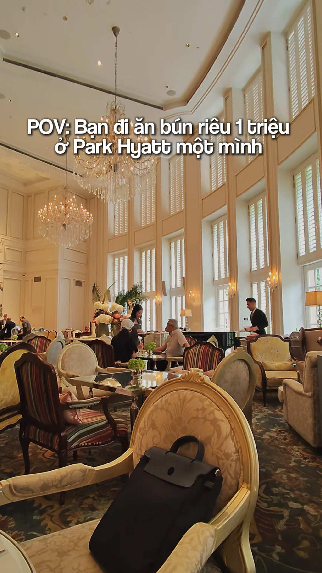 Bạn đi ăn tô bún real ở Park Hyatt một mình 🍲🧸 #motminh #pov #ancungtiktok #fyp 