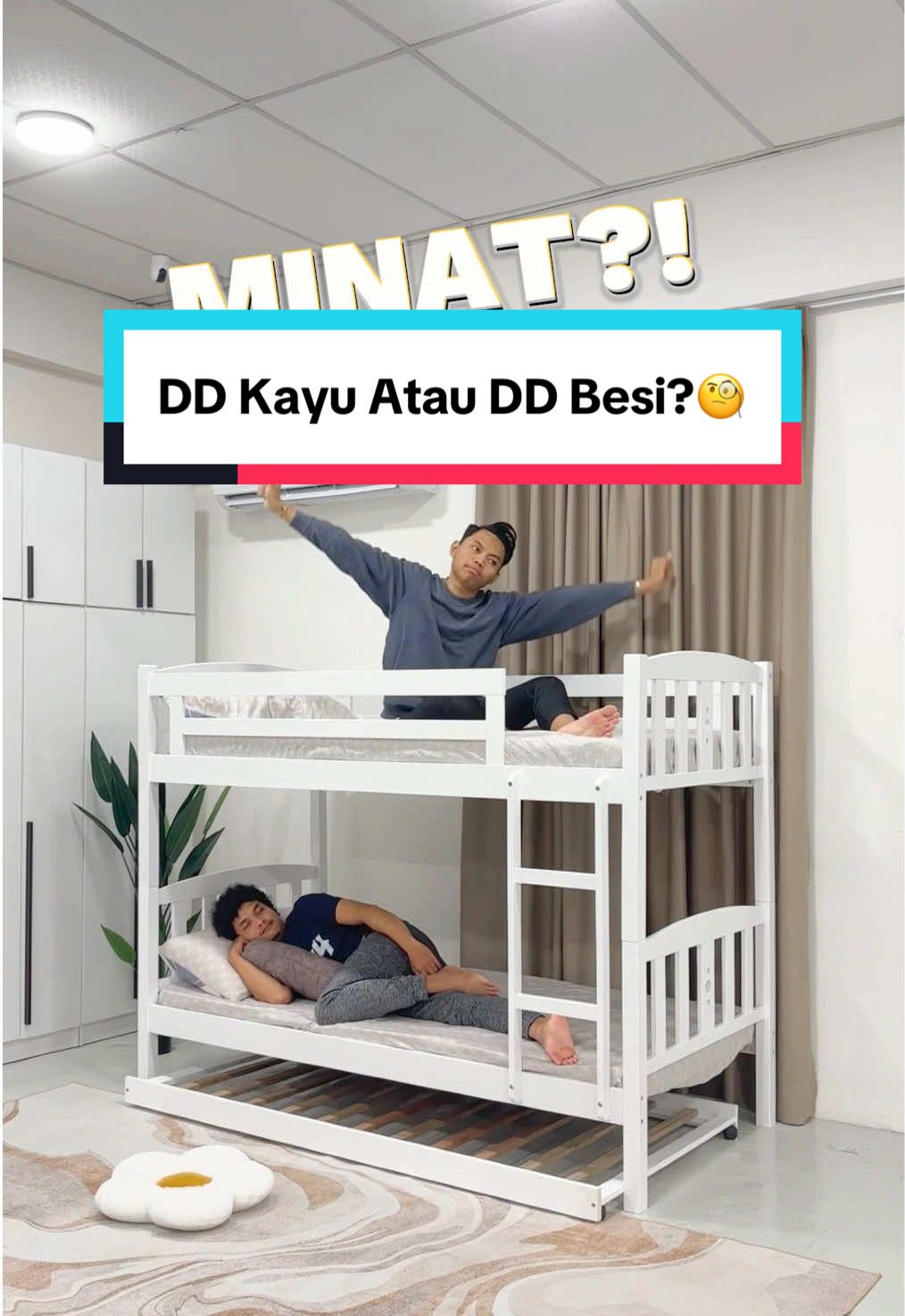 KORANG SEMUA‼️ Korang lebih prefer DD Kayu atau DD Besi⁉️🧐 Pilihan terletak korang sendiri🫵🏻 Dapatkan sekarang tau✨ #sklfurnituremall #doubledecker #bunkbed #bedroomdesign #fypシ゚viral 