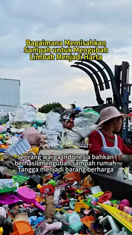 Cara mengubah sampah menjadi harta karun#garbagesorting #recycling #turningwasteintotreasure #wastemanagement #fyp #shredder 
