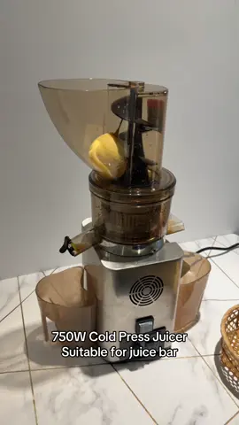 750W Commercial Slow Juicer 🍐 Put the whole pear in, no cutting needed! Fast cold press juicing, perfect for juice bar & restaurant. #CommercialJuicer #coldpressed #juicebar #coldpressedjuice #slowjuicer 