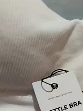 SupraSports Fettle Bra | Seamless Wireless Sports Bra | Plain Single Pack #bra #fettlebra #seamless #wireless #affiliatemarketing 