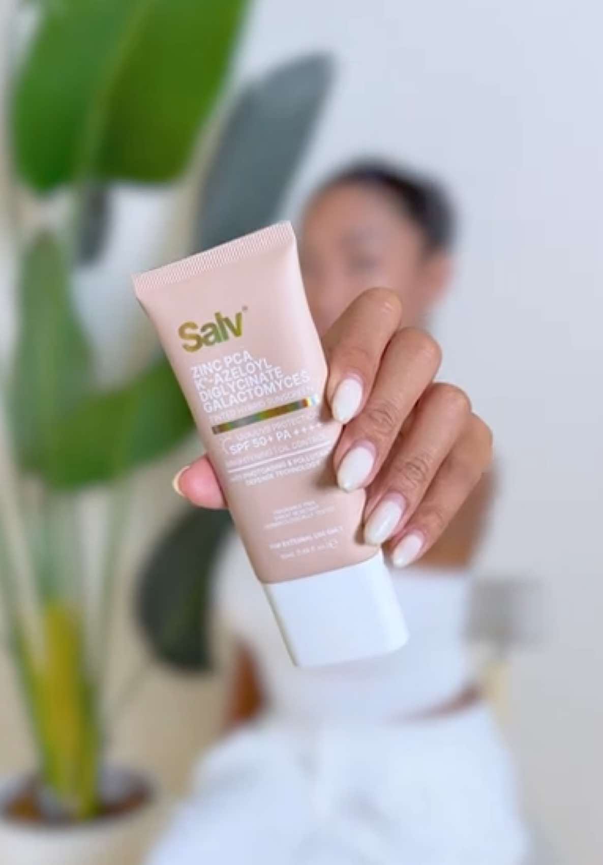 No more gatekeeping this product! Here's my fave for a mattifying effect! 😉  My go-to Salv Tinted Sunscreen! #SalvTintedSunscreen #SalvLaboratories #SalvSunscreen #fyp 