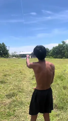 Asal bunyi dulu yg penting tundru ni jolo klo stelan nya bisa di stell ulang pak boss otw sidrap alakkuang🚀 #jalagundi #layanglayangbugis_pitu_pitu#pitu2Bugis #layanganbugispitupitu 
