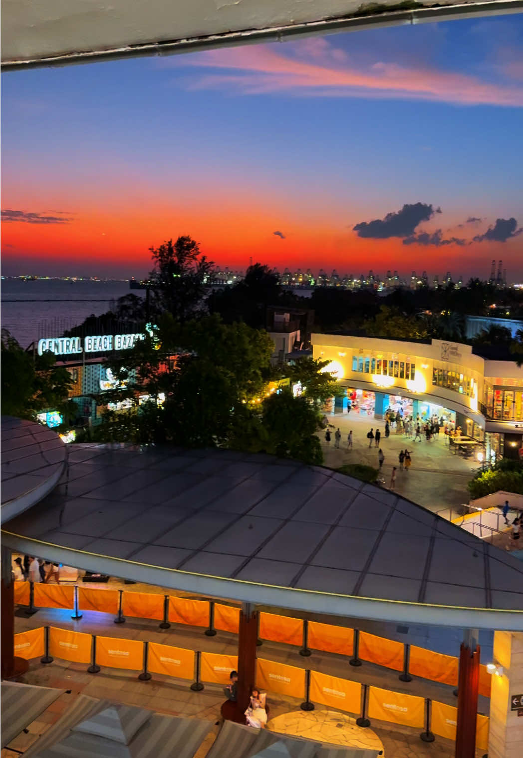📍Singapore, palawan beach sentosa , nice place for sunset #tiktoksgviral #sg #singapore #exploresingapore💜 