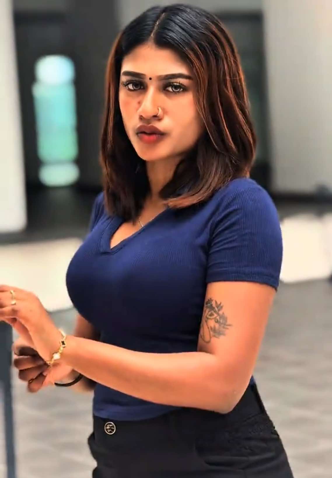 [ Udalai vittu neengadaa Unnai uttru paarada ] #🦋🤍 #fypシ゚ #tamiltrending #fyppppppppppppppppppppppp #latetothetrend❤️‍🔥  @🅸🆃🆂🅼🅴🆂🅷🅰️🅽🅷🅴🆁🅴 