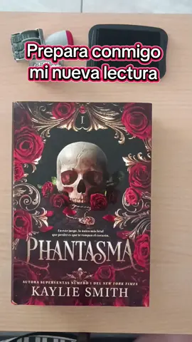 Preparando nueva lectura!! #phantasma  #booklover  #parati 