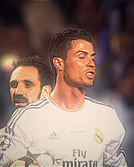 اليجبلي لاعب اقوه من عضلات كريس اضيفهه 😂🔥 . . . #كريستيانو #كريستيانو_رونالدو #ريال_مدريد_عشق_لا_ينتهي #كرة_القدم_عشق_لا_ينتهي👑💙 #كريستيانو_رونالدو_الاسطوره🤯🤬💯 