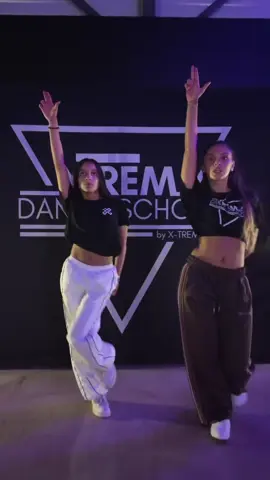 on a chargé hier à la @X-trem Dance School ⚡️ //by @rayan_pepitoo7 // with @Zineb 🩷 #dancer #fyp #danse @TRIANGLE DES BERMUDES 🔺🇧🇲 
